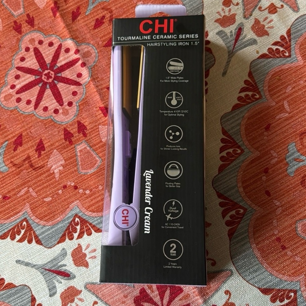 CHI Tourmaline Ceramic Hairstyling Iron - Lavender Cream